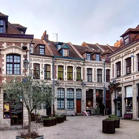 Marcq En Baroeul - Superb Bright And Functional Apartment *